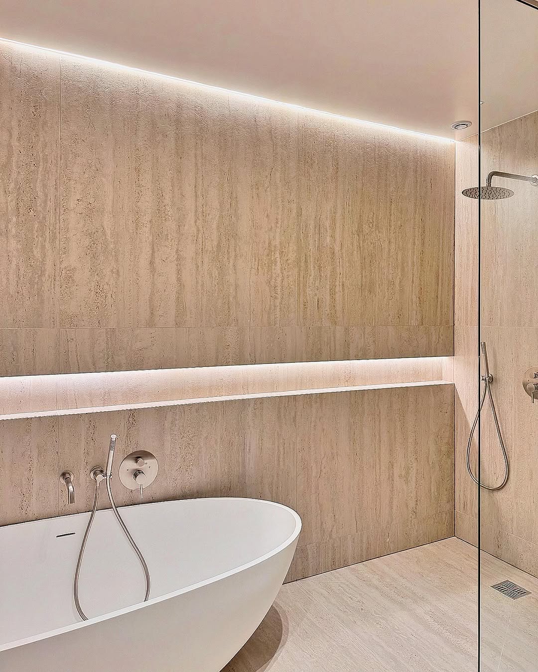 Gres porcellanato tipo travertino 60x120 beige