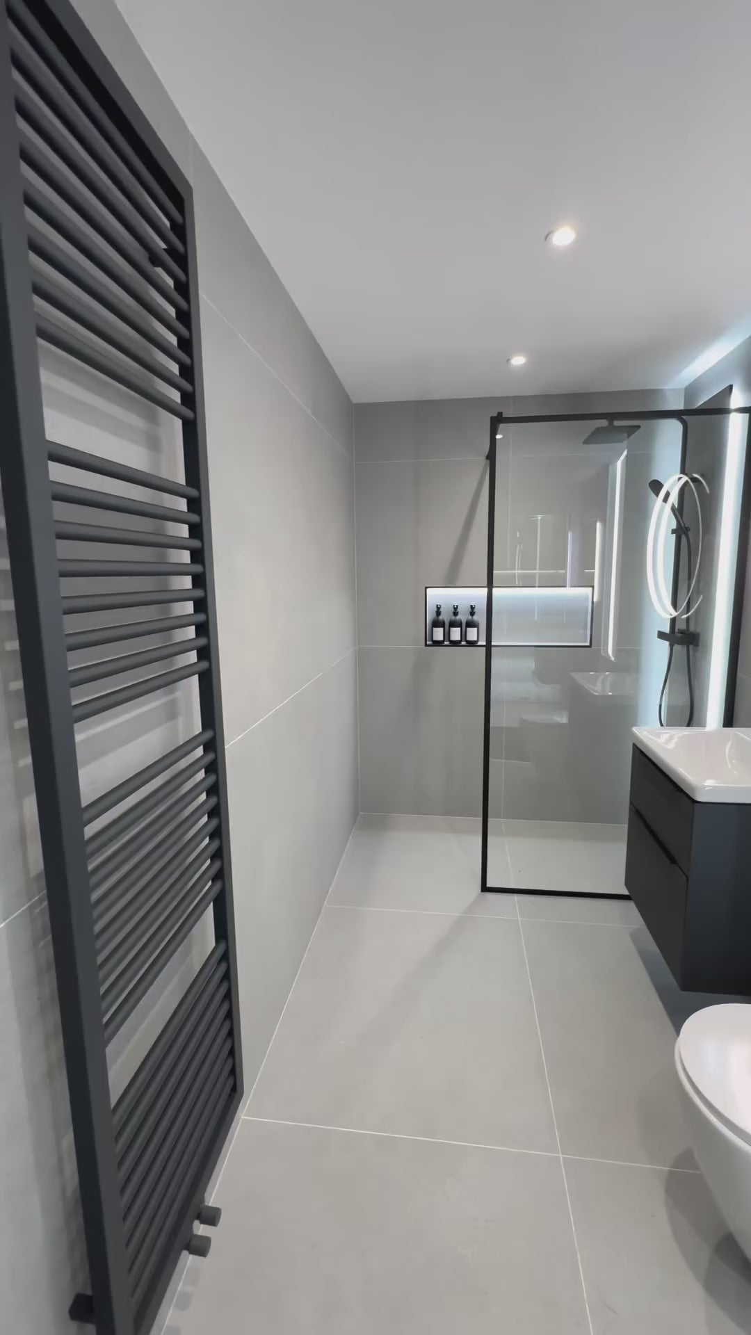 Grey cement 120x120 satinato