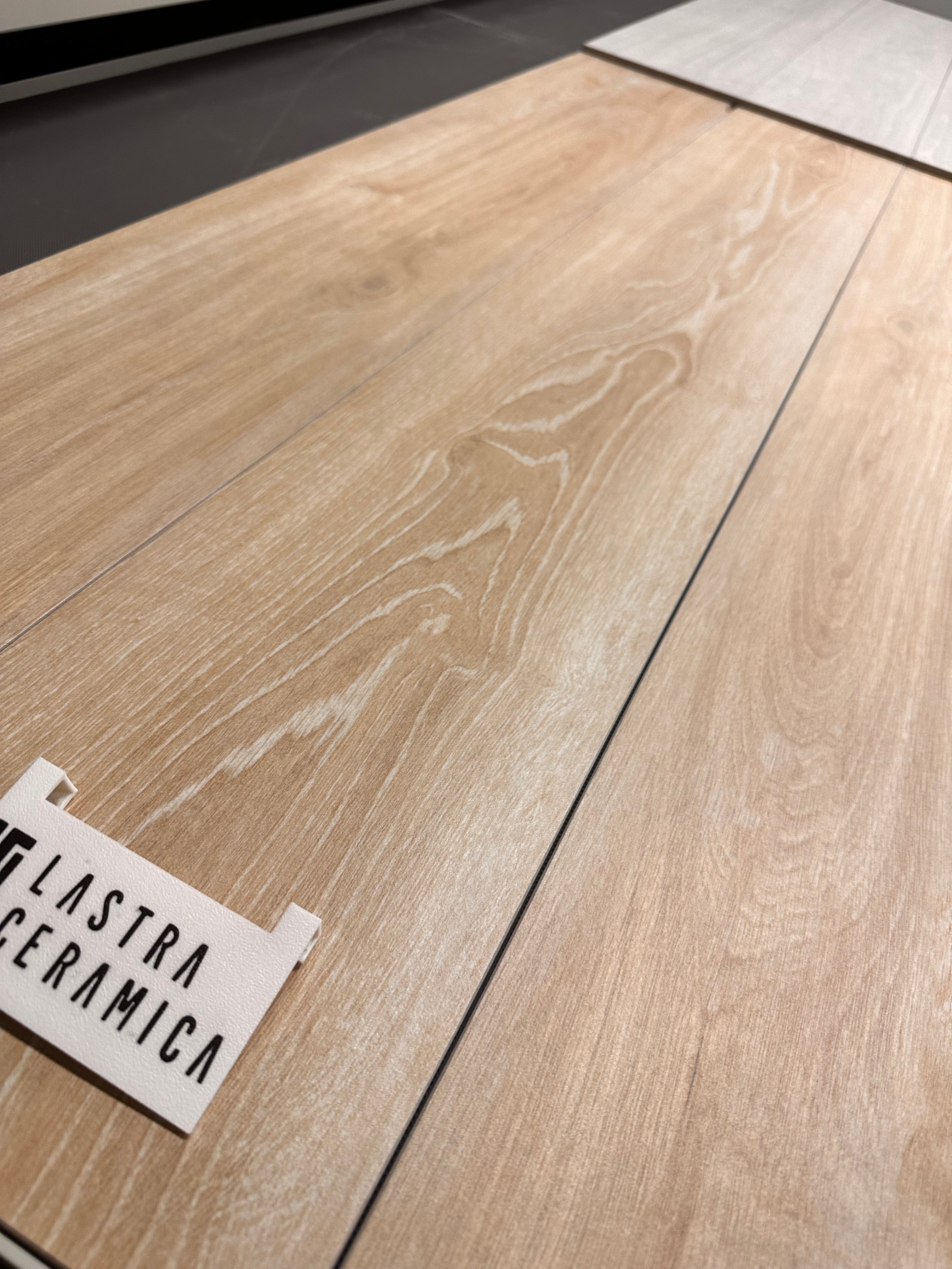 Gres porcellanato effetto legno rovere 20x120 rettificato